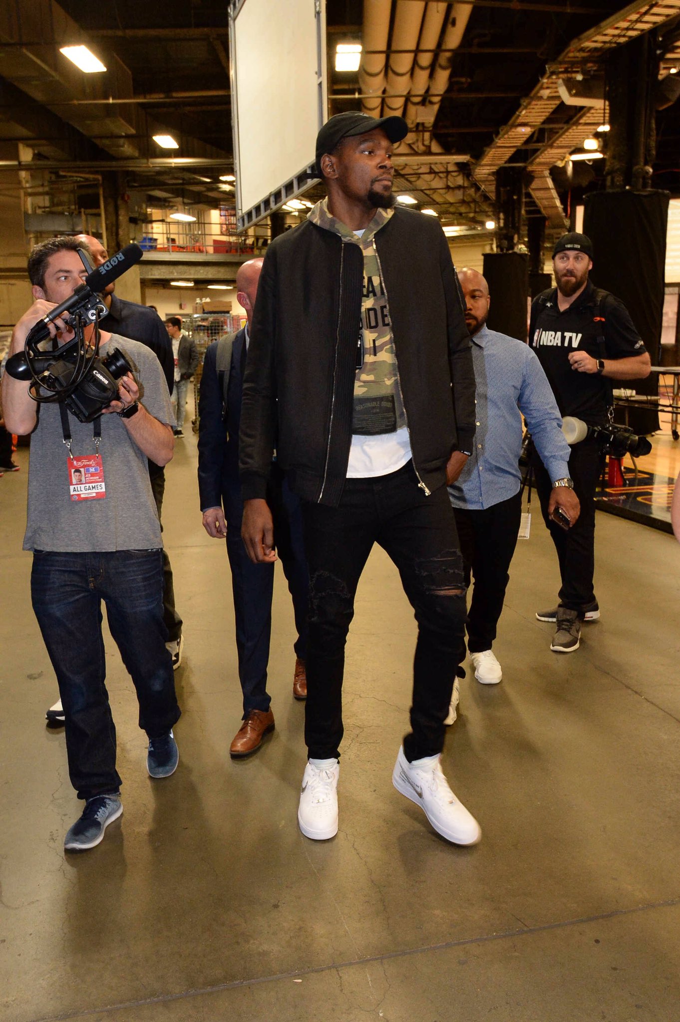 转换反哺外 转换反哺外