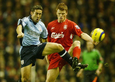 手臂并非主 手臂并非主